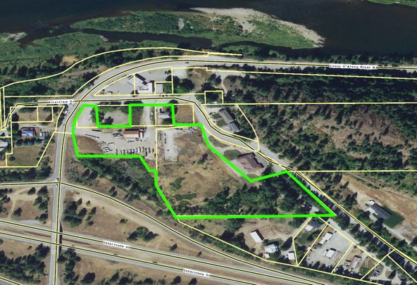 42024 Riverview Dr, Kingston, ID 83839